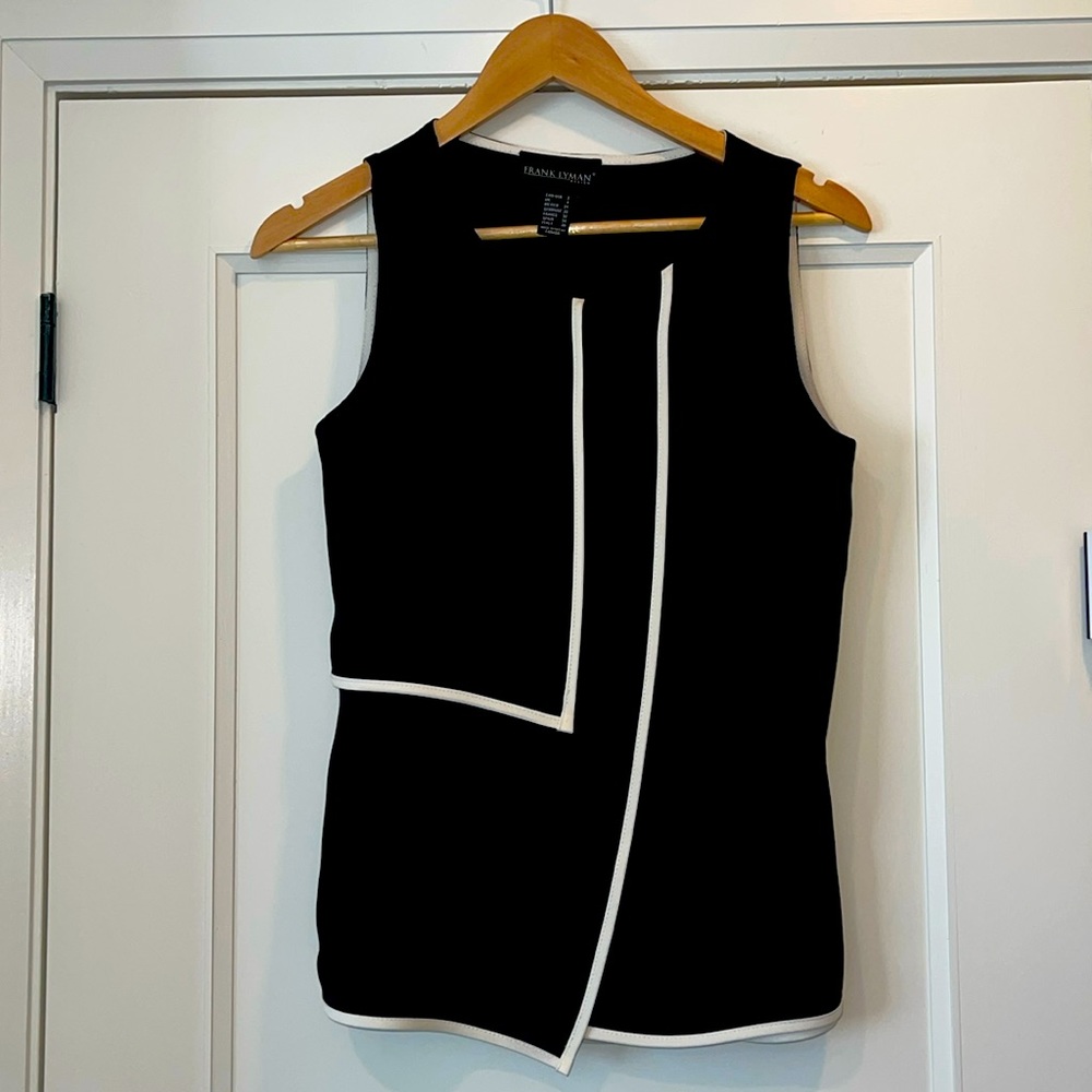 Frank Lyman sleeveless black and white trim layered blouse